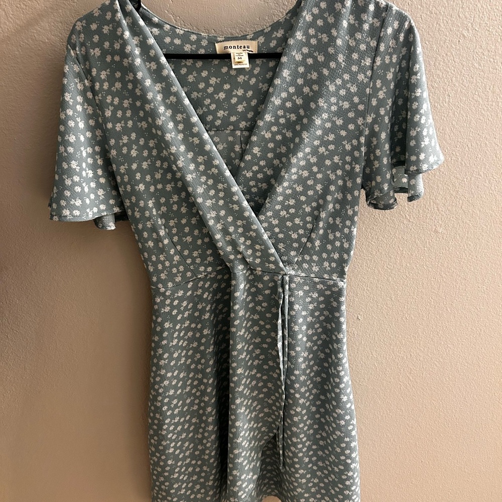 Monteau mint Green Floral Midi Dress with wrap / tie waist